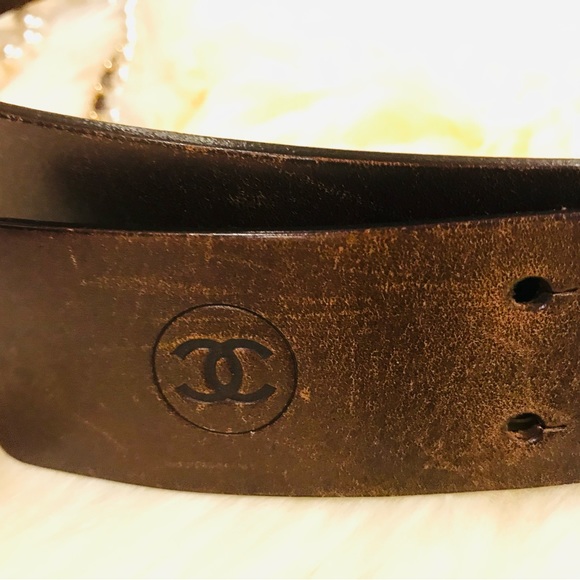 Authentic Chanel Leather belt with Pearls - Picture 3 of 6